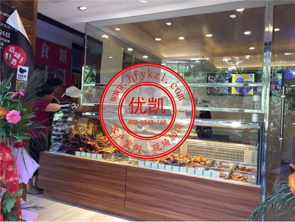 17-SS-ZJ直角組合風(fēng)冷熟食柜案例圖3